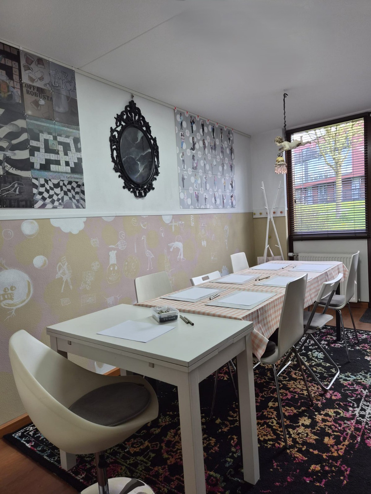 Carla Emmen - atelier binnen